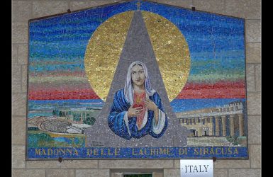 Madona lacrimilor din Siracusa (Silcilia)